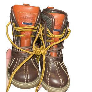 Toddler size 5 Hilfiger Lil‎ Charles Brown Green winter weather ready